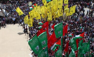 Fatah dhe Hamasi nënshkruajnë një deklaratë – synojnë “t’i japin fund ndarjes dhe të forcojnë unitetin”