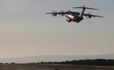 Nga frika e një lufte mes Hezbollahut dhe Izraelit, një mijë ushtarë britanikë do të ndihmojnë në evakuimin e shtetasve britanikë në Liban