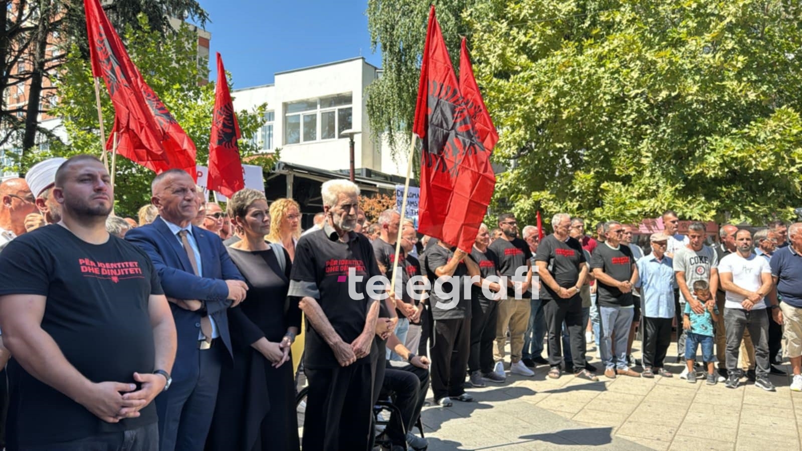 “Të shtypur po, të nënshtruar jo” – shqiptarët e Luginës protestojnë kundër politikave shtypëse të Beogradit