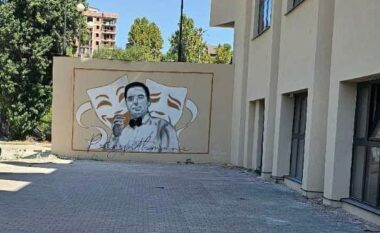 Në Mitrovicë realizohet një mural kushtuar aktorit të ndjerë, Blerim Peci