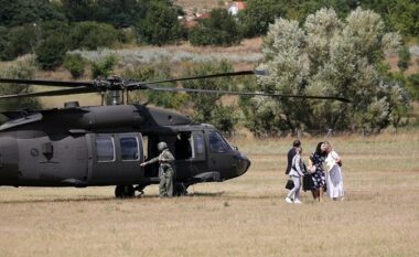 E ftuar nga presidenti kroat, Osmani arrin në Sinj me helikopterin 