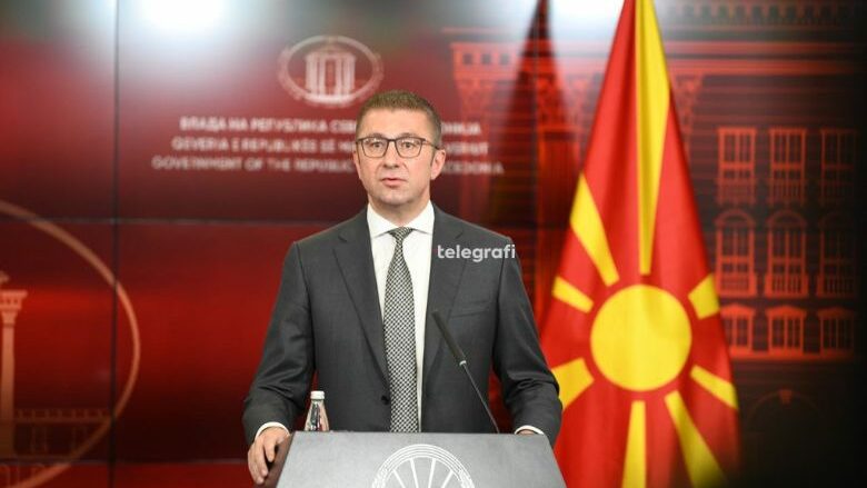 Mickosi për rastin me Vjosa Osmanin: Na vjen keq për ngjarjen, herën tjetër do ta pres personalisht në Shkup