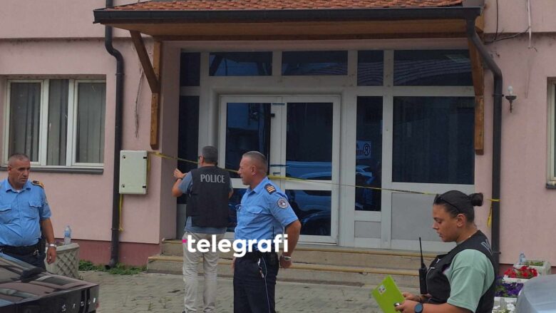 Operacioni në veri, Policia: U mbyllën pesë objekte të strukturave ilegale, u konfiskuan mjete ushtarake në objektet e spitalit në Veri të Mitrovicës