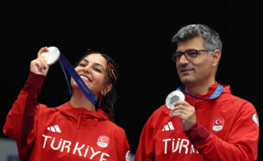 Olimpsti turk, Yusuf Dikec dhe partnerja e tij e garës Ilayda Tarhan do të fitojnë një çmim të madh për medaljen e argjendtë në Paris 2024