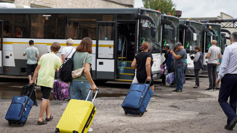 Rusia evakuon qytetarët nga rajoni i Kurskut mes sulmeve të vazhdueshme ukrainase