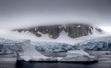 Temperaturat në Antarktidë rriten për 10 gradë Celsius mbi mesataren - a do të çojë ky ndryshim në shembjen e shtresave të akullit?