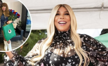 Prezantuesja Wendy Williams shfaqet në publik për herë të parë pas më shumë se një viti