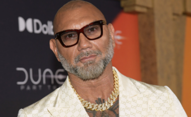 Aktori Dave Bautista humbi afro 50 kilogramë për një rol në një film