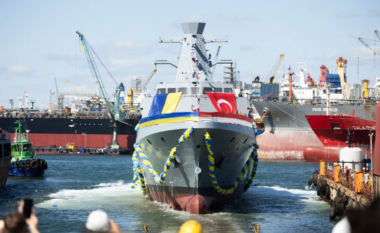 Ukraina i shton një tjetër korvetë turke marinës së saj