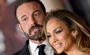 Arsyeja se përse nuk po ndodh akoma divorci i Ben Affleck dhe Jennifer Lopez