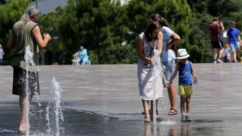 Vazhdon vala e të nxehtit afrikan në Shqipëri, edhe sot një ditë me temperatura të larta