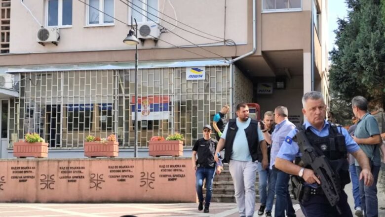 Policia konfirmon mbylljen e nëntë objekteve të Postës së Serbisë në veri