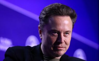 Elon Musk shpërndan lajme të rreme rreth Britanisë së Madhe