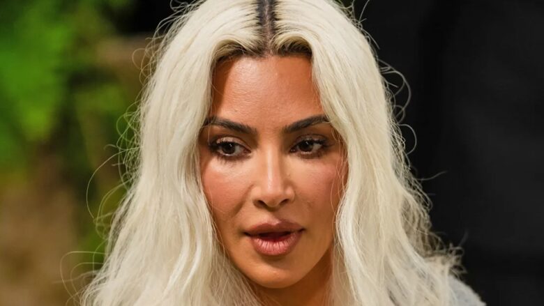 Kim Kardashian në hall nga një përndjekës, i kërkon gjykatës urdhër ndalimi për burrin që po i shkon pas