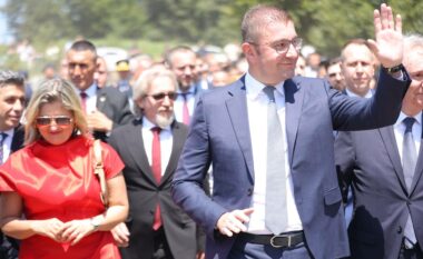 Mickoski: Shpall moratorium për diskutimin e temave që përçajnë dhe keqpërdorin çështjet etnike