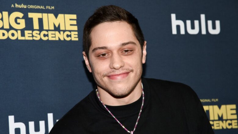 Pete Davidson anulon shfaqjet dhe fillon trajtimin për shëndetin mendor