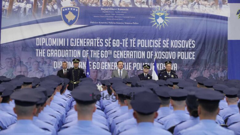 Diplomimi i gjeneratës së 60-të të kadetëve, Kurti: Në 25-vjetorin e themelimit sot i shtohen edhe 448 policë të rinj