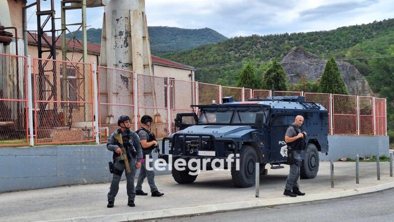 Mbyllja e institucioneve paralele në veri, njoftimi i Policisë së Kosovës dhe reagimet e ndërkombëtarëve  