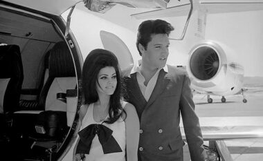 Priscilla Presley ndan nderime të përzemërta për Elvis Presley në 47-vjetorin e vdekjes së tij