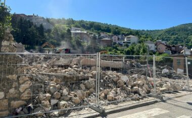 Drejtori i Urbanizmit kundërshton akuzat e ministrit të MKRS-së lidhur me rrënimet në kompleksin “Saraji i vjetër” në Prizren