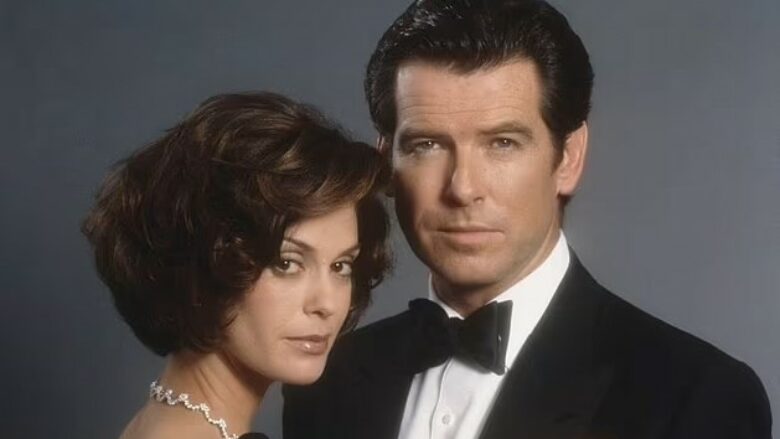 Teri Hatcher tregon pse nuk i pëlqente të qenit një vajzë Bond përballë Pierce Brosnan