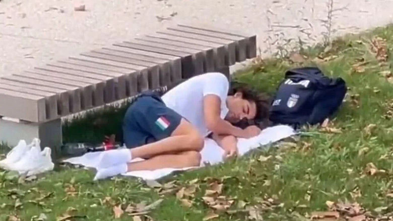 U kap duke fjetur në parkun olimpik, notari italian me shpjegim jo-bindës