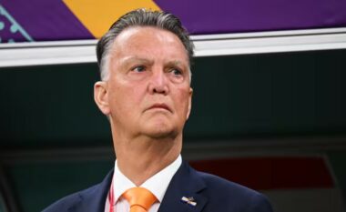 Louis Van Gaal zbulon se ka refuzuar gjigantin evropian që i ofroi mundësinë e rikthimit sensacional në futboll