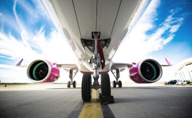 Wizz Air nis fluturimet nga Tirana në Salerno