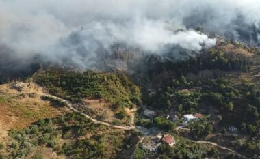 Nga Tropoja deri në Dropull, Shqipëria nën kthetrat e flakëve