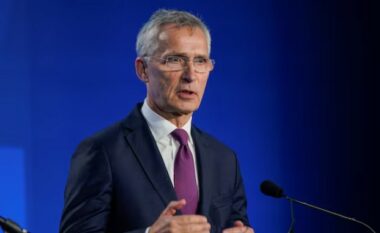 Stoltenberg: Çdo vend duhet të vendosë nëse Ukraina mund të përdorë raketat e saj me rreze të gjatë veprimi kundër Rusisë