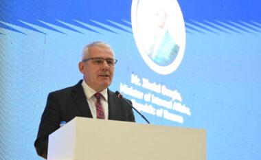 Sveçla: Reformimi i administratës publike, kyç për rrugën e Kosovës drejt BE-së