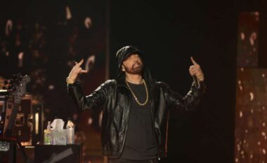 Eminem do të hapë ceremoninë e Video Music Awards për herë të parë në 14 vjet