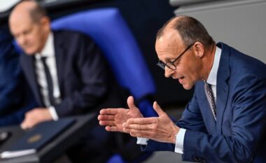 Friedrich Merz, politikani që do ta sfidojë Olaf Scholzin për kancelar të Gjermanisë