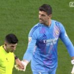 Ndërpritet derbi Atletico Madrid - Real Madrid, shkak veprimet e tifozëve ndaj Courtois