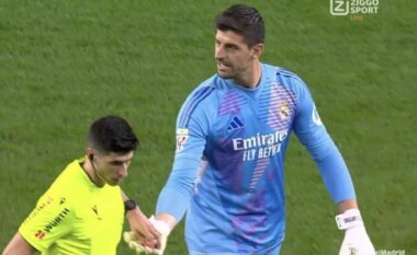 Ndërpritet derbi Atletico Madrid – Real Madrid, shkak veprimet e tifozëve ndaj Courtois