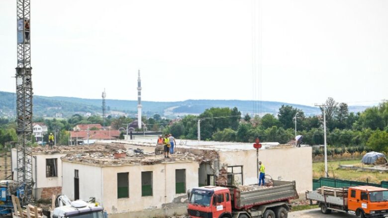 Fillojnë punimet për çerdhen e fshatit Kërpimeh të Podujevës, nga komuna thonë se do të finalizohet për 90 ditë