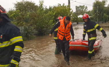 Mijëra të zhvendosur nga përmbytjet masive në Evropë