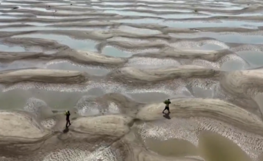 Fotografitë para dhe pas zbulojnë tkurrje dramatike të lumenjve kryesorë të Amazonës