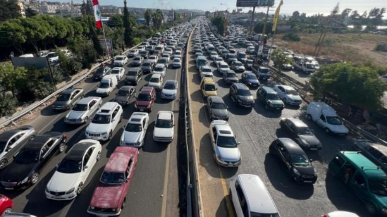 Dhjetëra mijëra qytetarë fillojnë evakuimin nga Libani jugor përpara një fushate të zgjeruar ushtarake izraelite