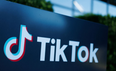 TikTok ndalon llogaritë e mediave shtetërore ruse