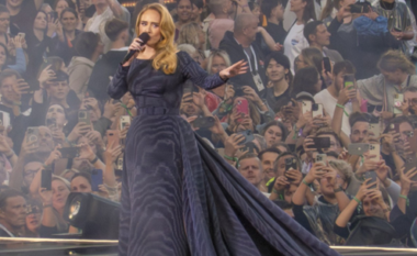 Adele përfundon koncertet në Mynih: Ka qenë magjike