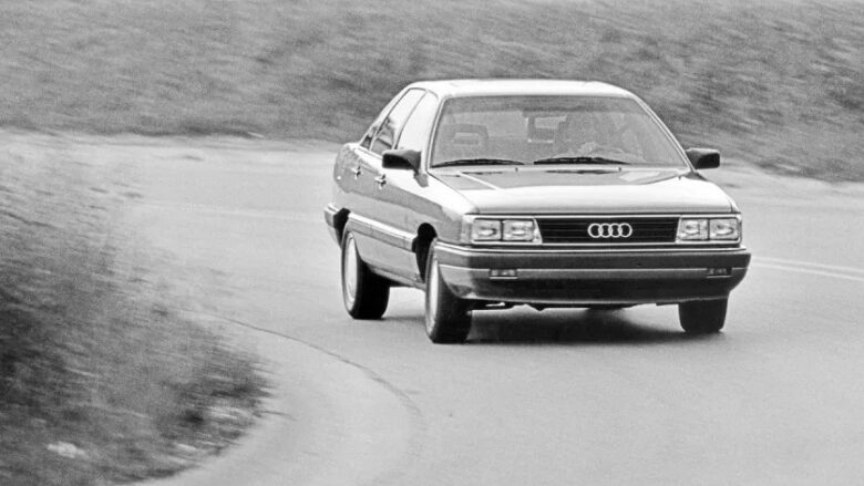 Disa fotografi të Audi 5000S Turbo e vitit 1984 – dikur një nga makinat më të shpejta dhe më të bukura në botë