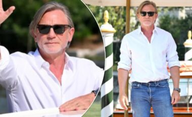 Daniel Craig duket tërësisht i panjohur me modelin e ri të flokëve, teksa shfaqet në Festivalin e Filmit në Venecia