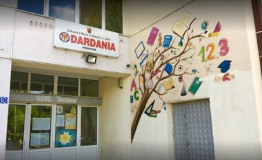 Pakënaqësi me orarin, prindërit e nxënësve të klasës së dytë të shkollës “Dardania” paralajmërojnë bojkotim të mësimit nga dita e hënë