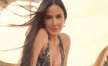 Demi Moore tregon mënyrën “e çmendur” se si humbi peshë pasi lindi për herë të dytë