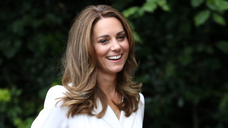 Modeli i flokëve të Kate Middleton-it u shfaq në TikTok: Mënyra më e lehtë për të marrë volumin e ëndrrave tuaja