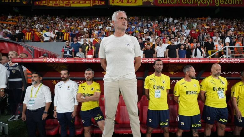 Mourinho i mahnitur nga kualiteti i yllit të Real Madridit - parashikon një të 'ardhme fantastike' për të