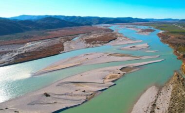 Shqipëria dorëzon në UNESCO kërkesën për përfshirjen e Lumit Vjosa në pasuritë natyrore botërore