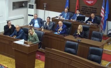 Çështja “Borea”, kryetari Muhaxheri i kundërpërgjigjet asamblistit Veselaj