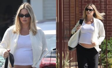 Margot Robbie duket tejet e lezetshme, teksa ekspozon barkun e saj në rritje në Los Angeles